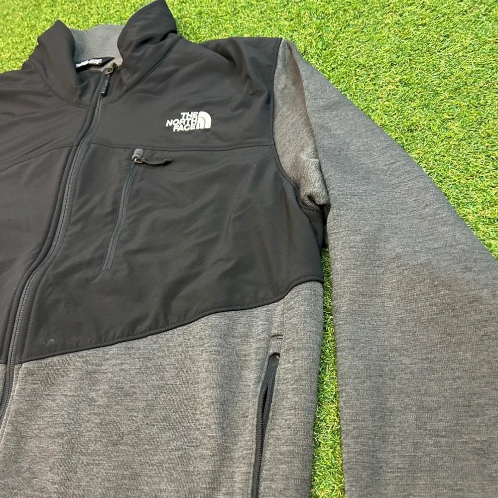 The North Face Mens Shelbe Raschel Full Zip Softshell Jacket Gray Black XXL